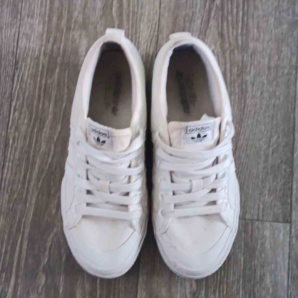 Adidas White Canvas Nizza Size 7